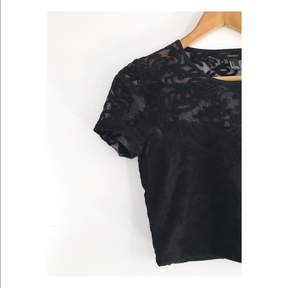 Forever 21 Tops - 🖤Baroque Crop Top ✨